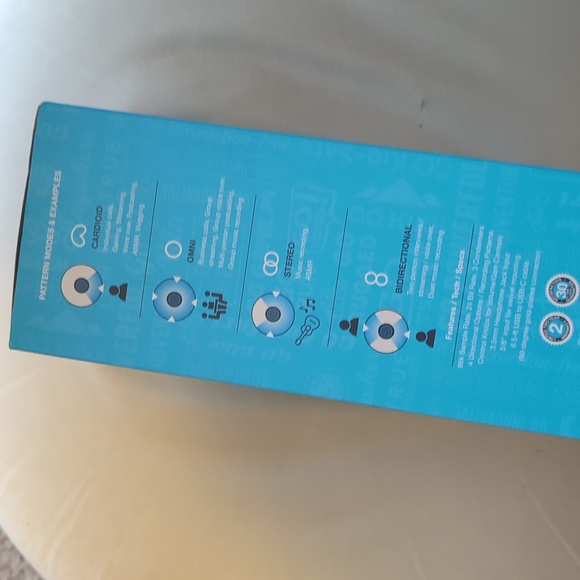 JLab - TALK Professional Plug & Play USB Microphone - Picture 4 of 4